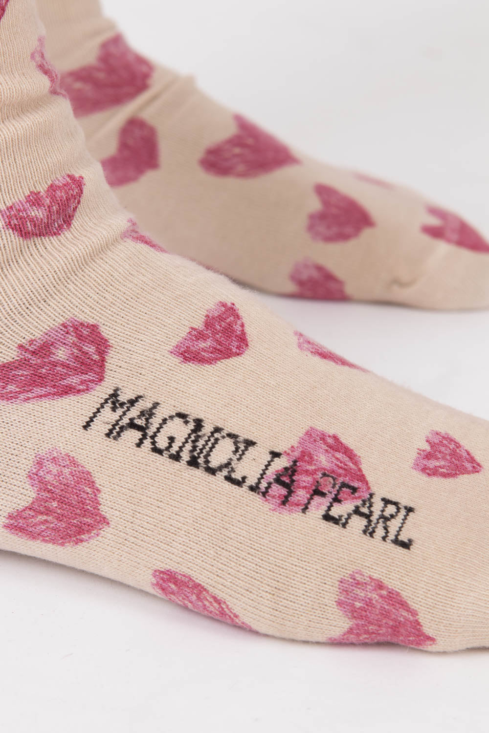 Magnolia Pearl Heart Printed Socks