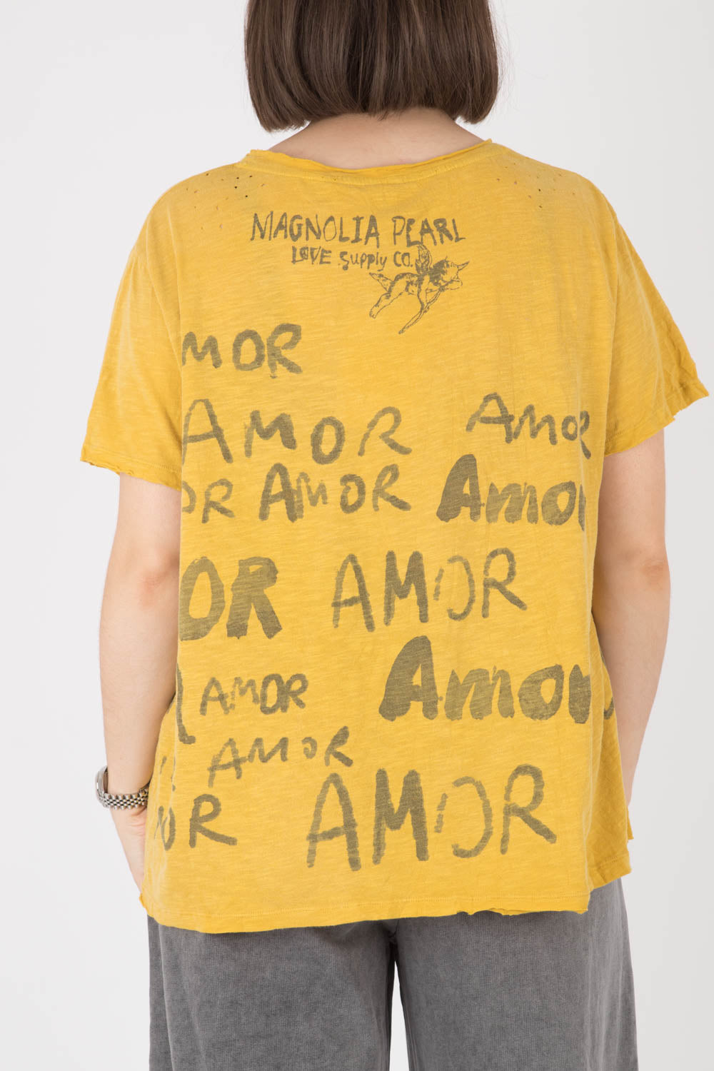 Magnolia Pearl Love Amor T-Shirt