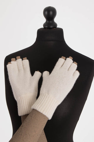 Capra Studio Vio Fingerless Glove