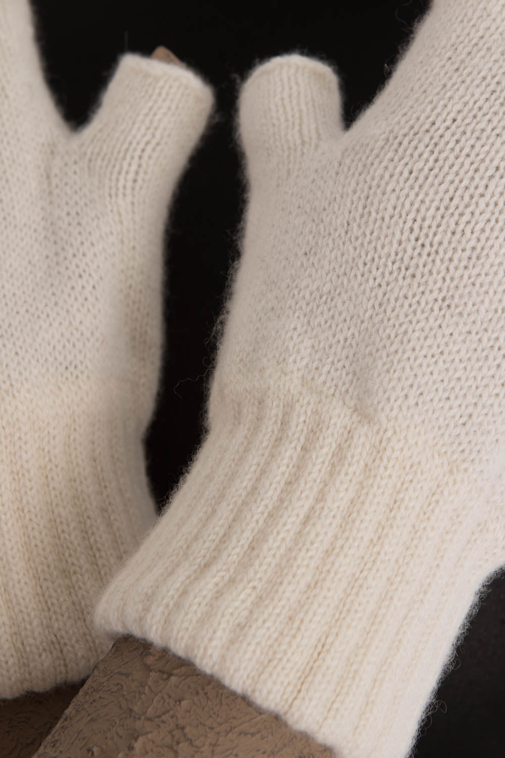 Capra Studio Vio Fingerless Glove