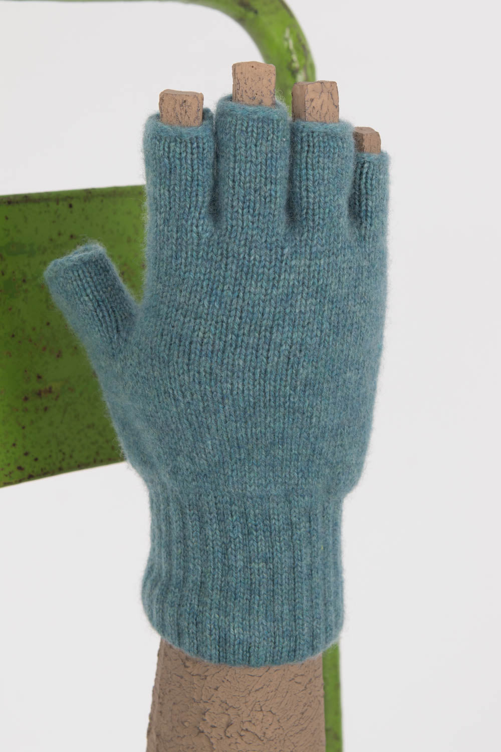 Capra Studio Vio Fingerless Glove