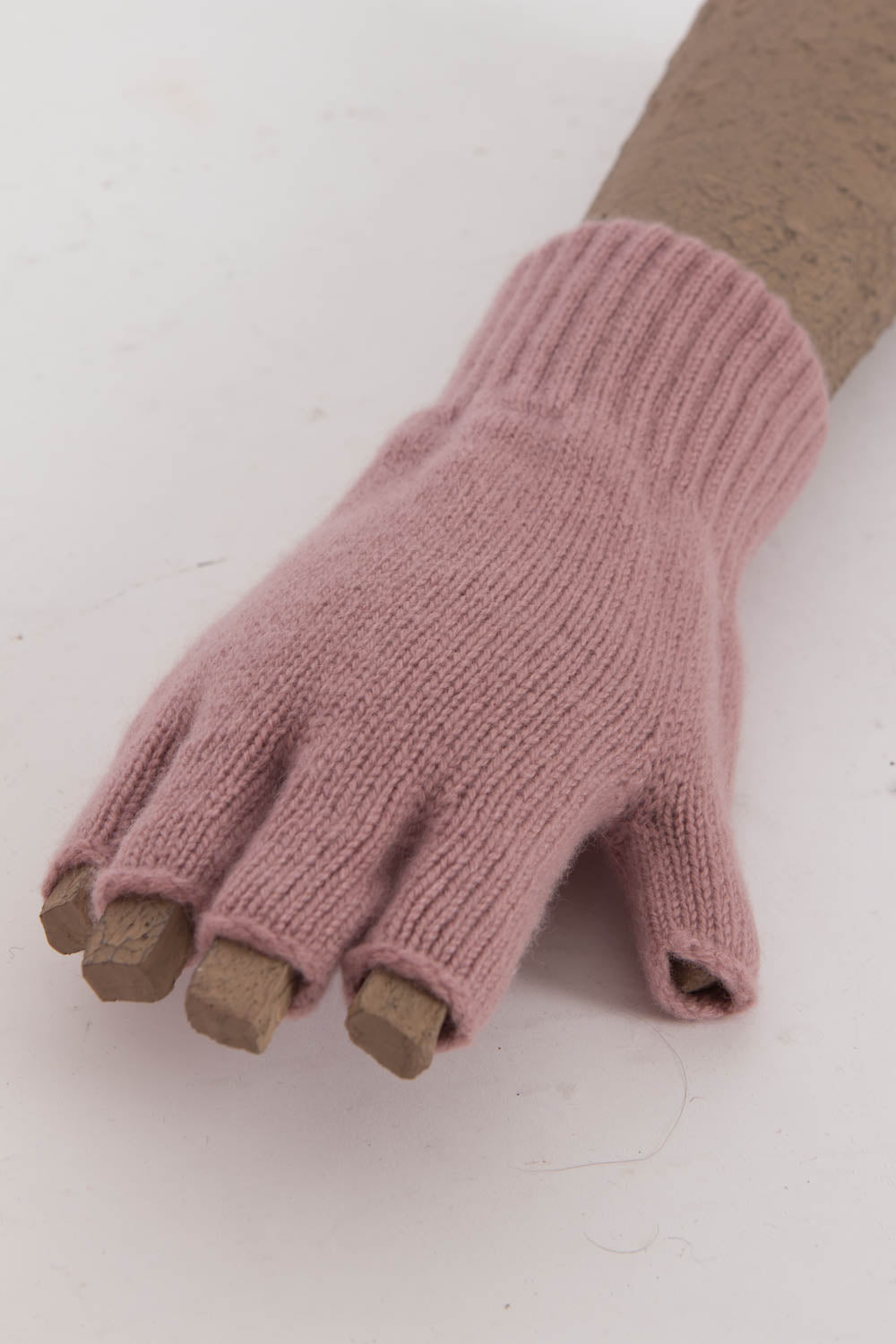 Capra Studio Vio Fingerless Glove