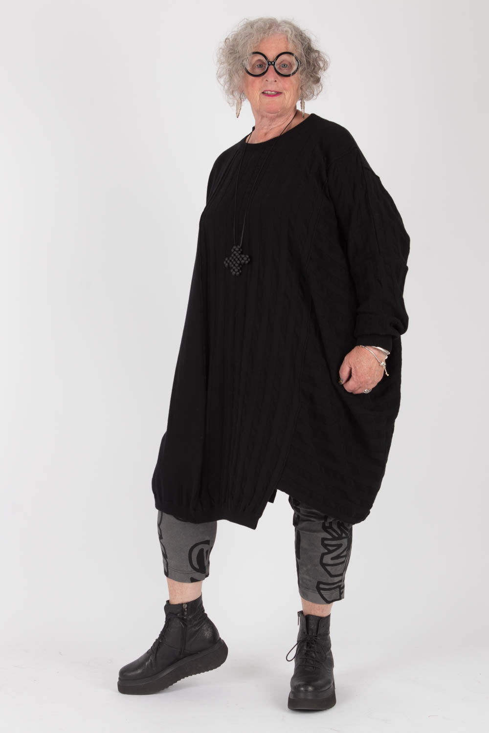 StudioB3 Frame Knit Tunic