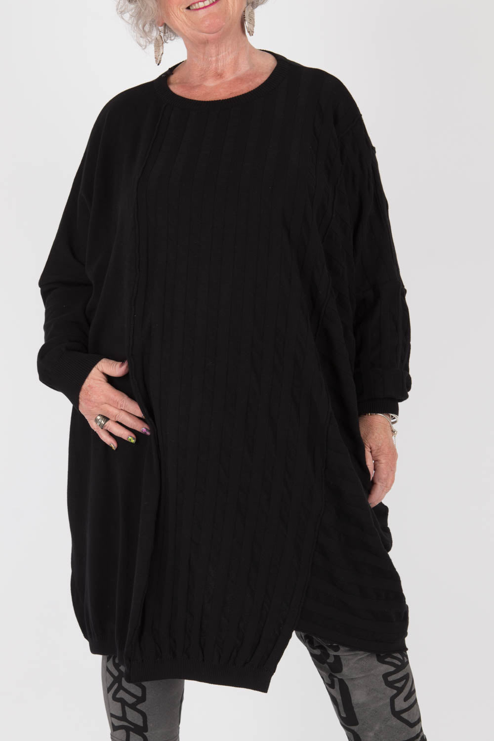 StudioB3 Frame Knit Tunic