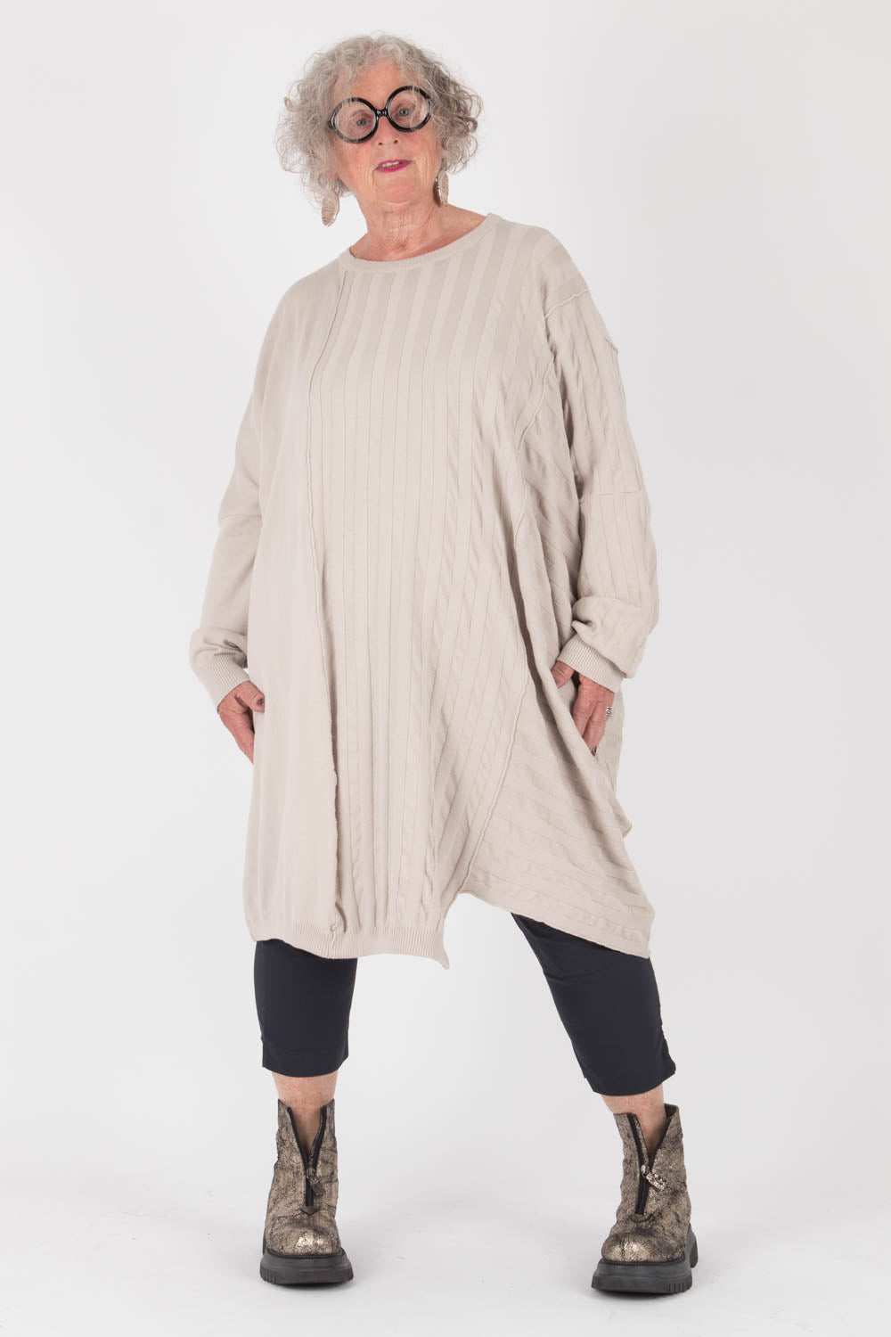 StudioB3 Frame Knit Tunic