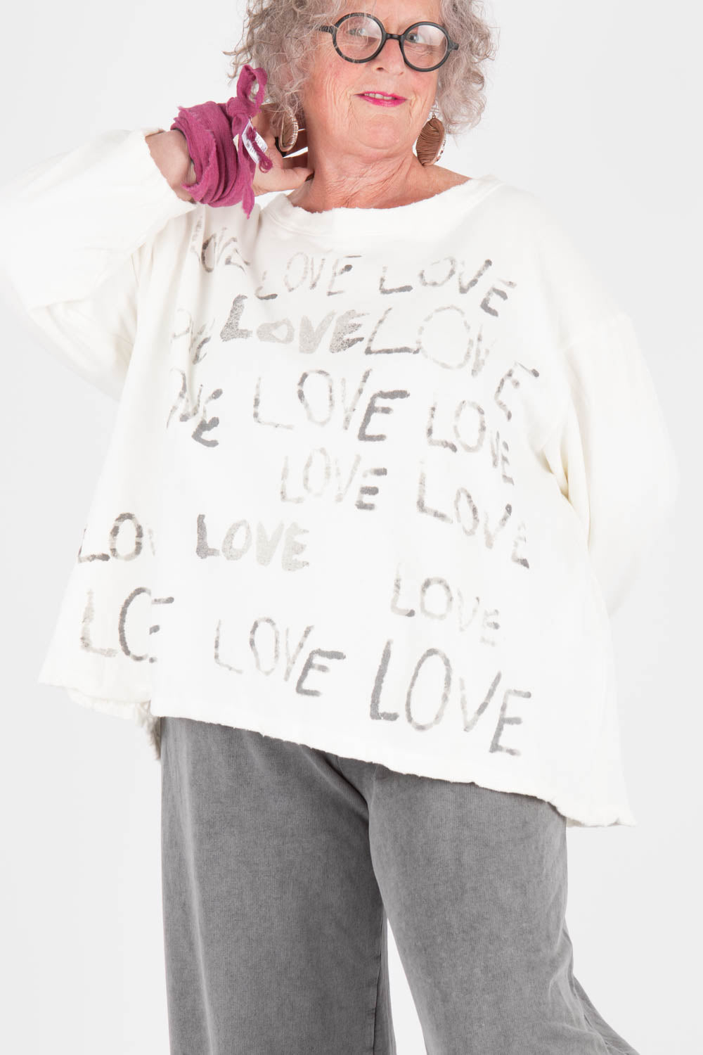 Magnolia Pearl Love Amor Nago Sweatshirt