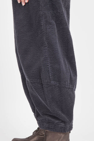 Walkers.Style Barrel Anthracite Trousers