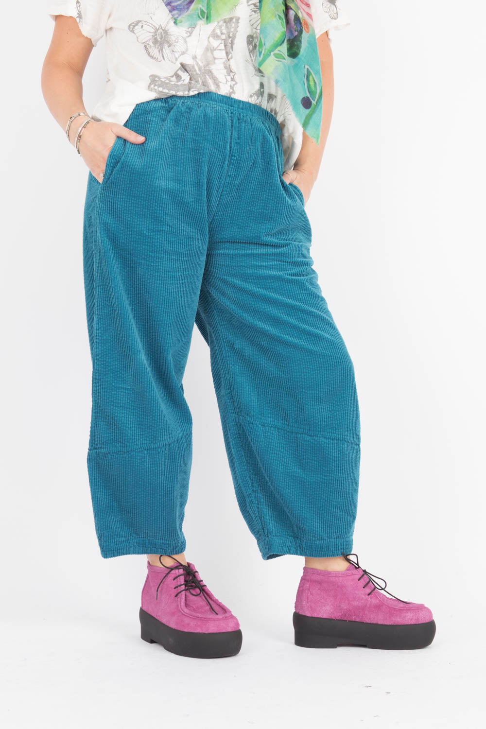 Walkers.Style Barrel Kingfisher Trousers