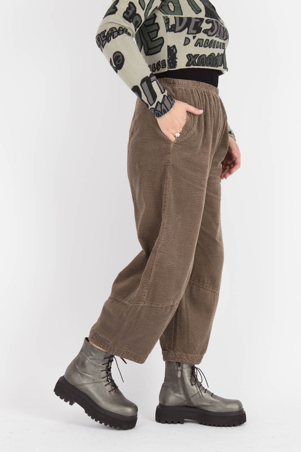 Walkers.Style Barrel Sable Trousers