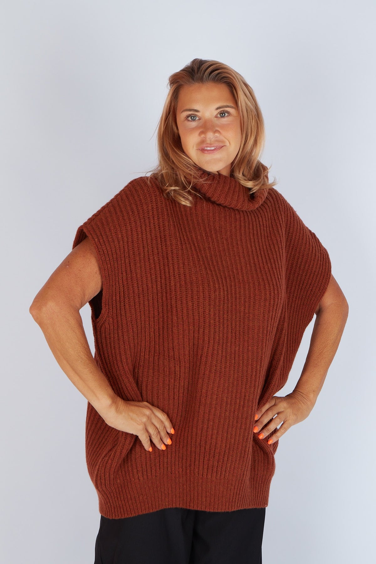 Sort Aarhus Sylvie Sleeveless Top