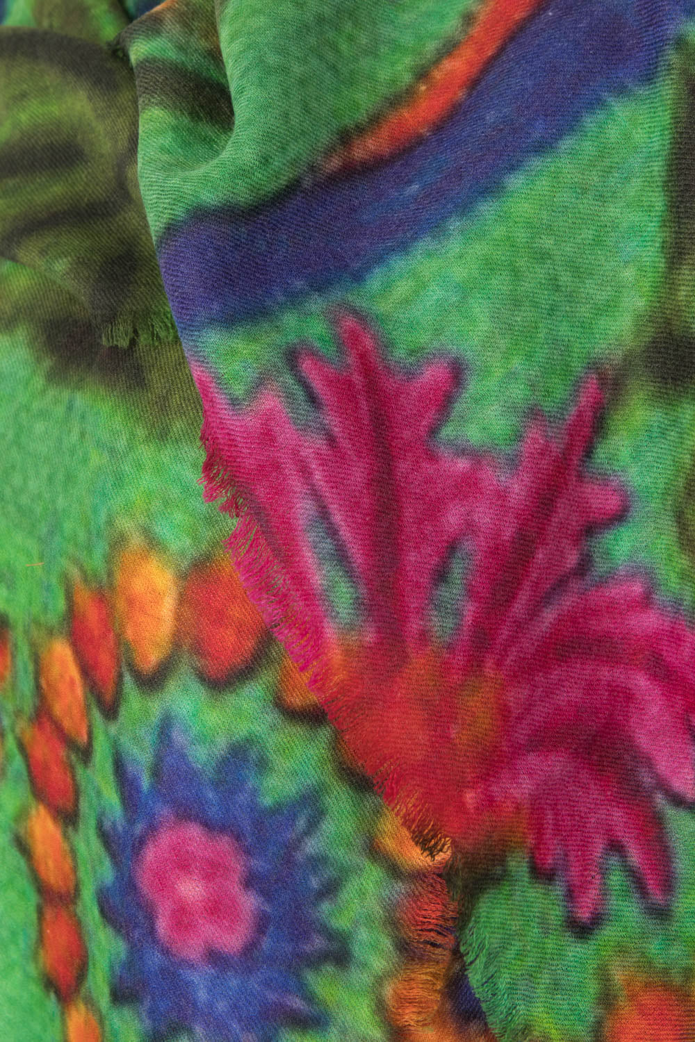 Otracosa Parrots on Green Scarf