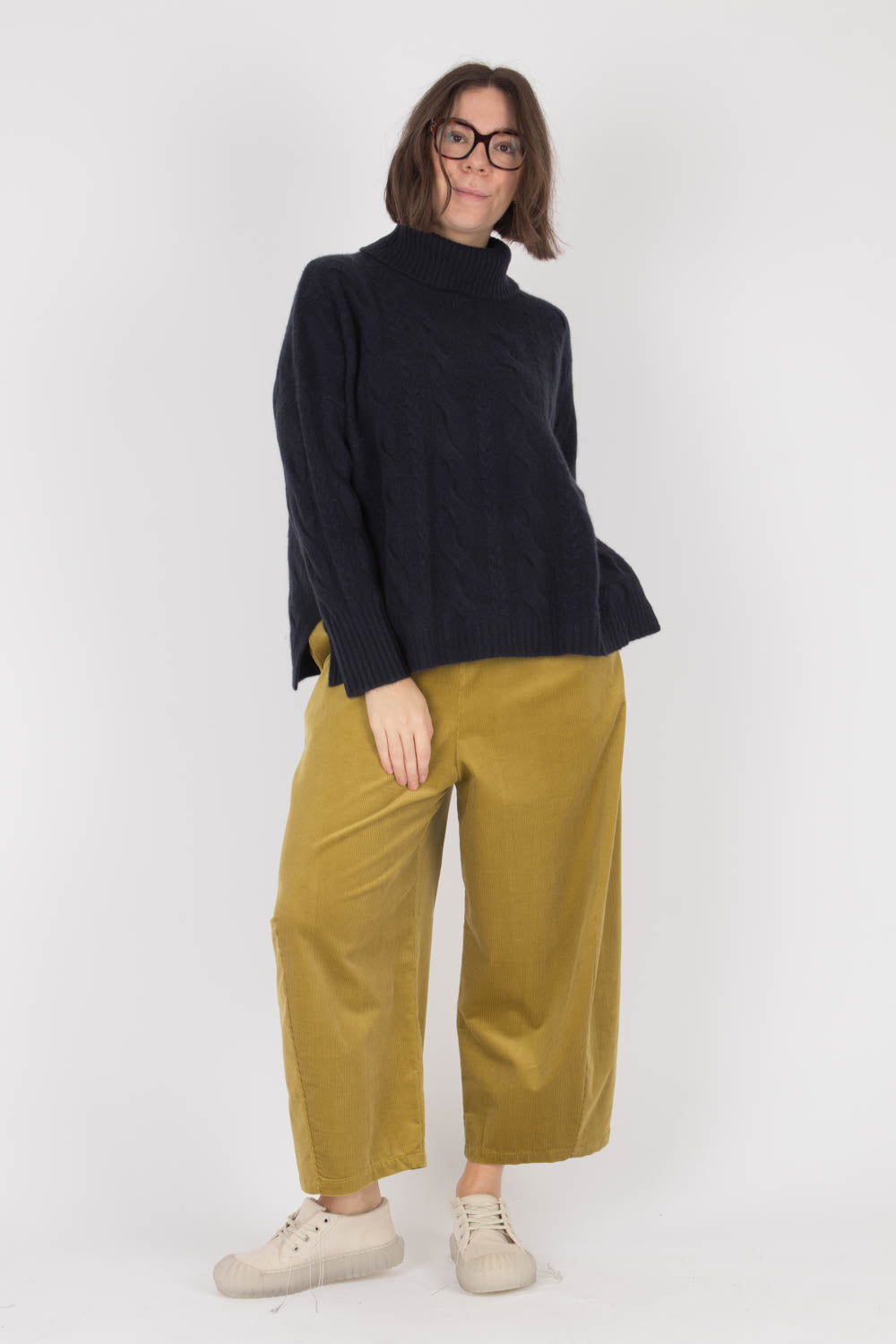 Estheme Roll Cable Knit Cashmere Pullover