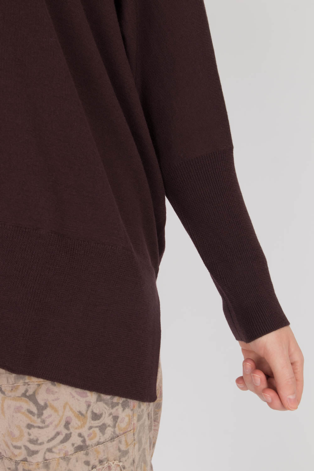 Maud & Sacha V Neck Merino Pullover