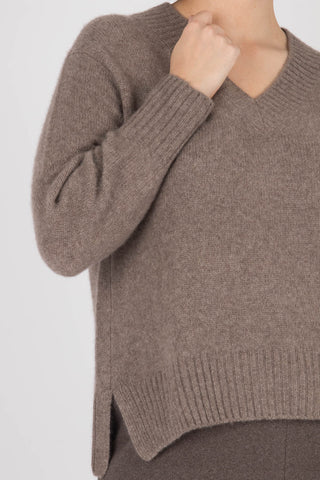 Estheme V Neck Cashmere/Silk Pullover