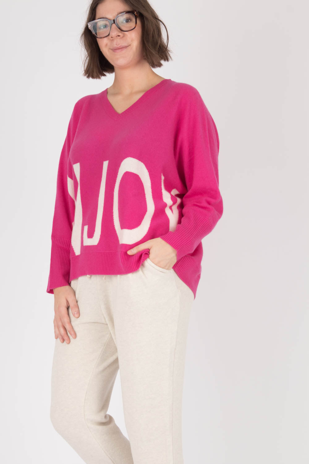 Estheme Enjoy V Neck Cashmere Pullover