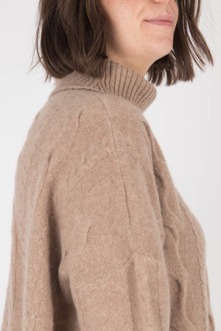 Estheme Roll Cable Knit Cashmere Pullover