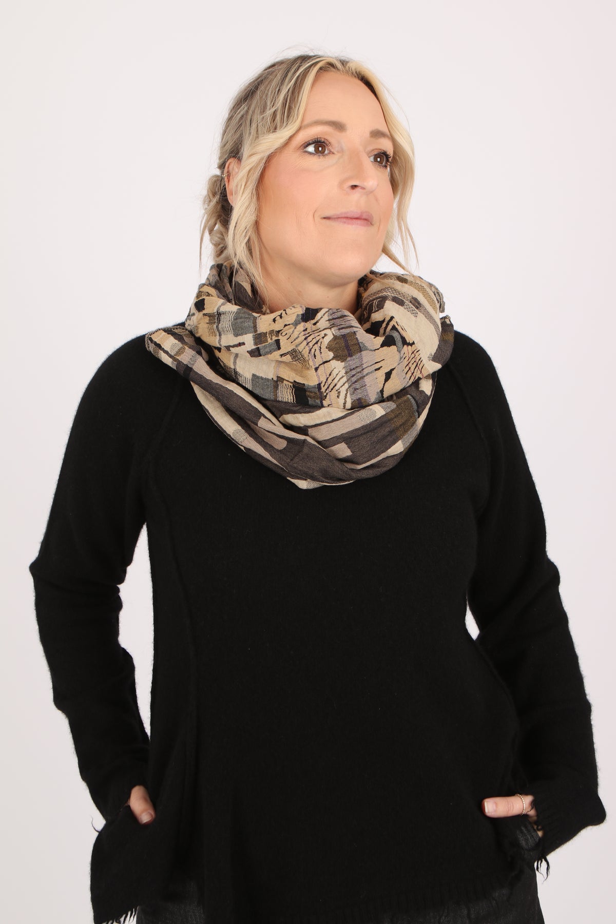 Letol Nicolas Scarf