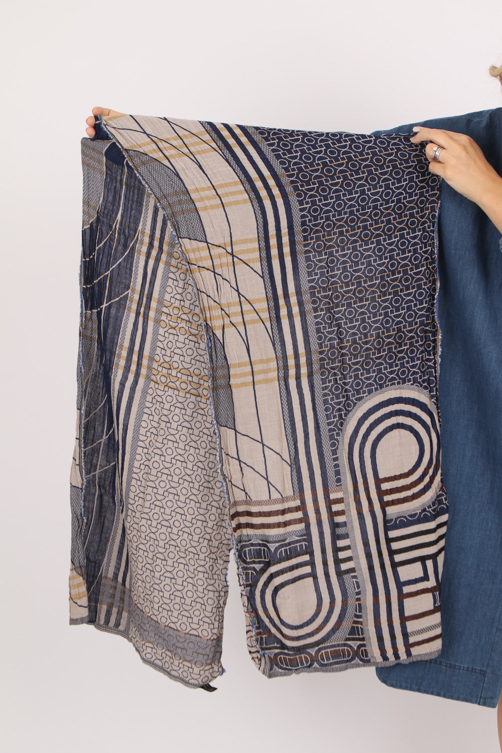 Letol Nelson Scarf