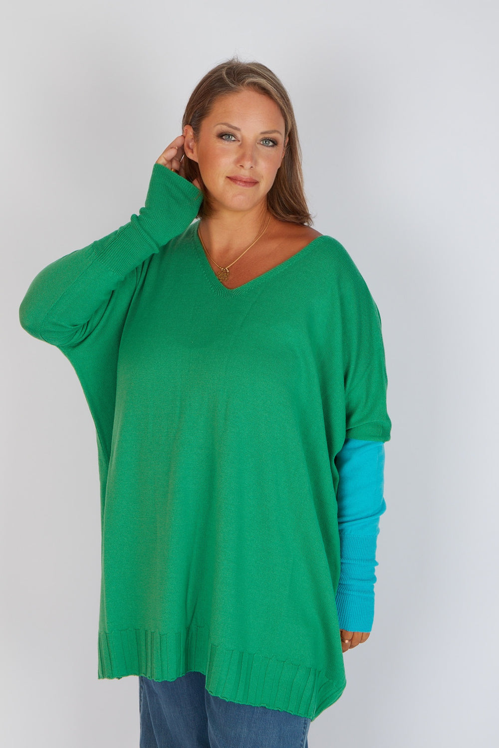 Capra Studio Luna Colourblock Pullover