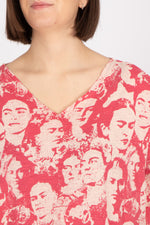 Magnolia Pearl Mural Frida Europa T