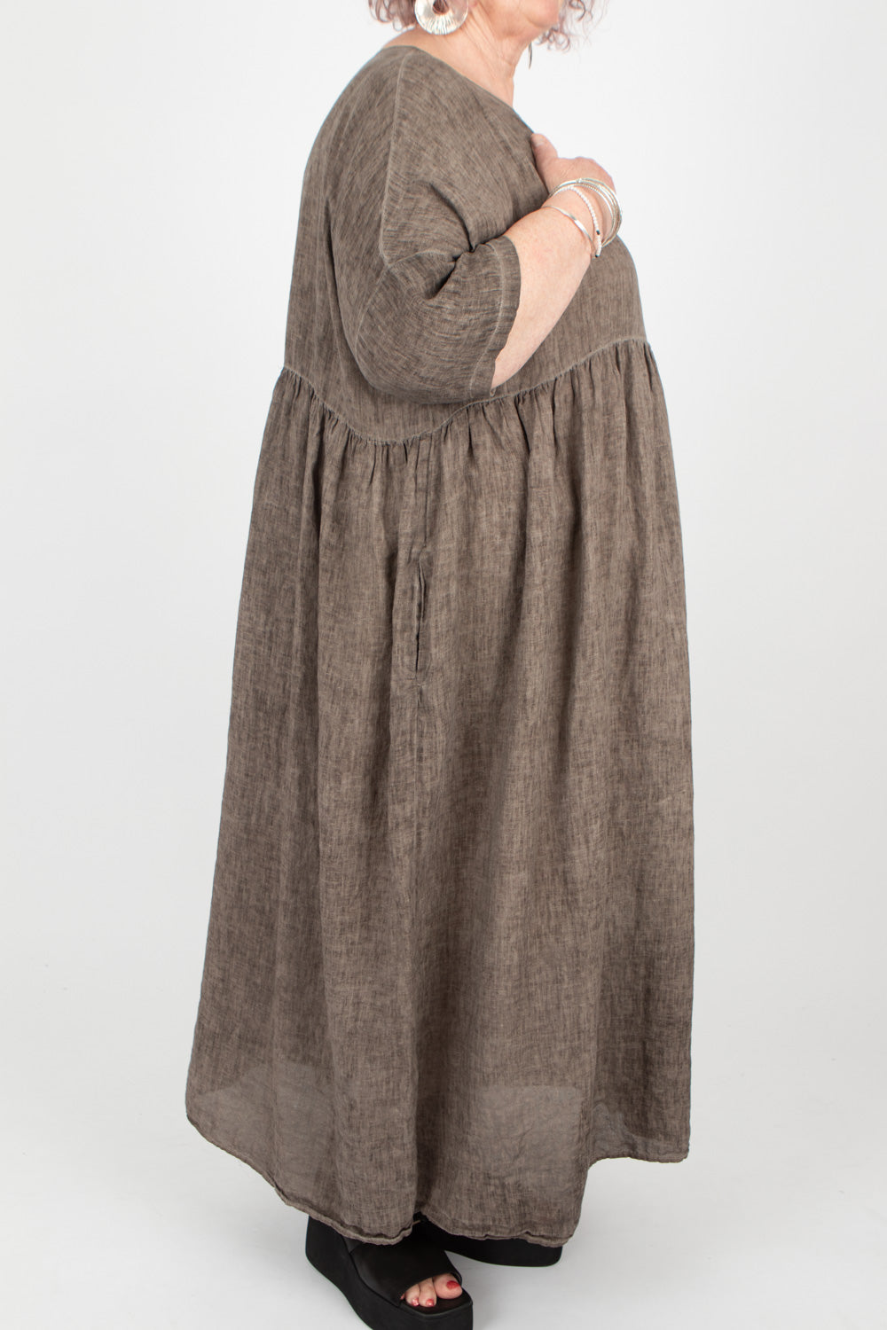 Neirami Short Sleeved Dress