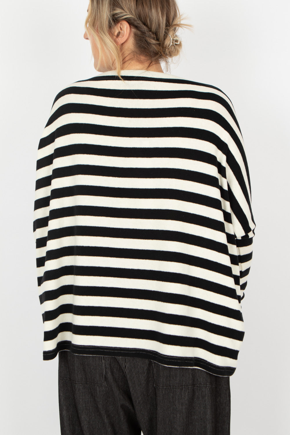 Neirami Boxy Sweater