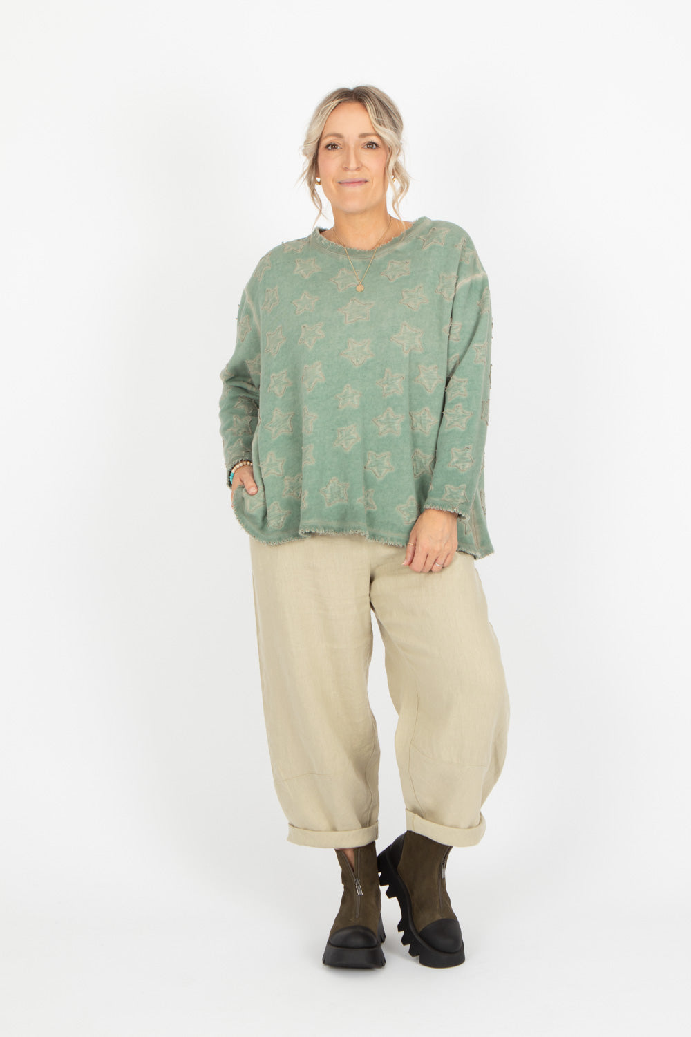 Magnolia Pearl Little Star Hermosa Sweatshirt