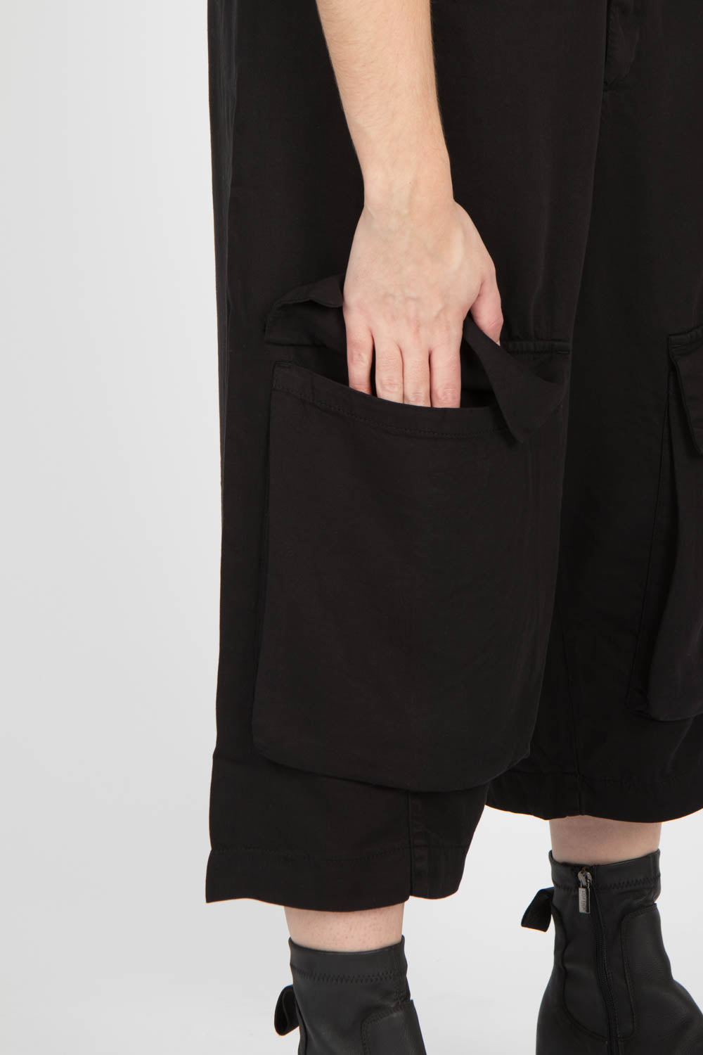 PLU Big Pocket Pant