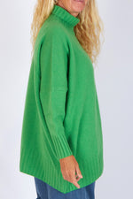 Capra Studio Juno Pullover