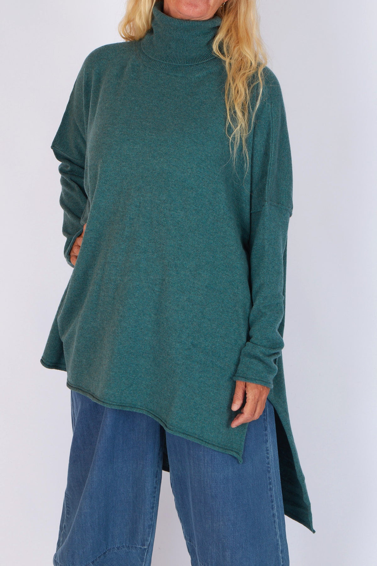 Capra Studio Cassia Pullover