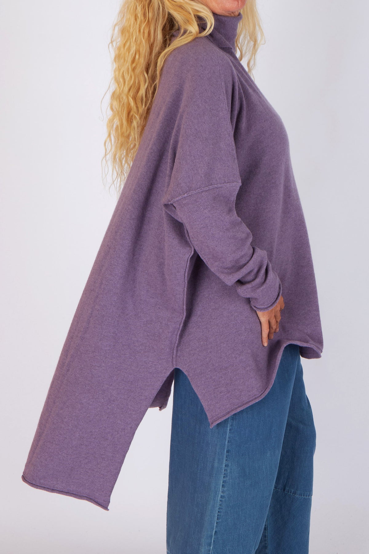 Capra Studio Cassia Pullover