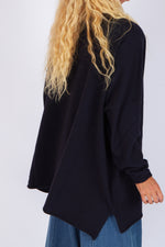 Capra Studio Mira Pullover
