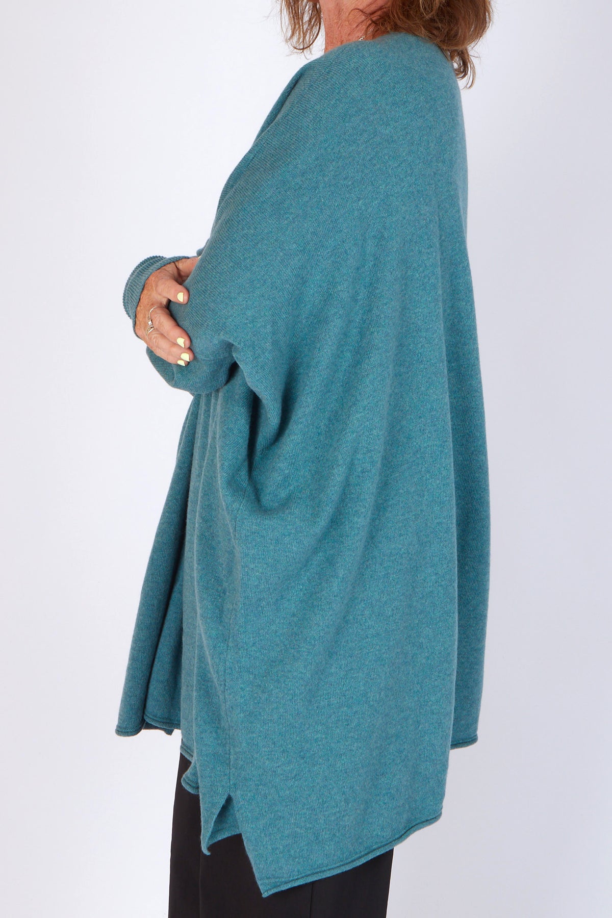 Capra Studio Ruby Pullover