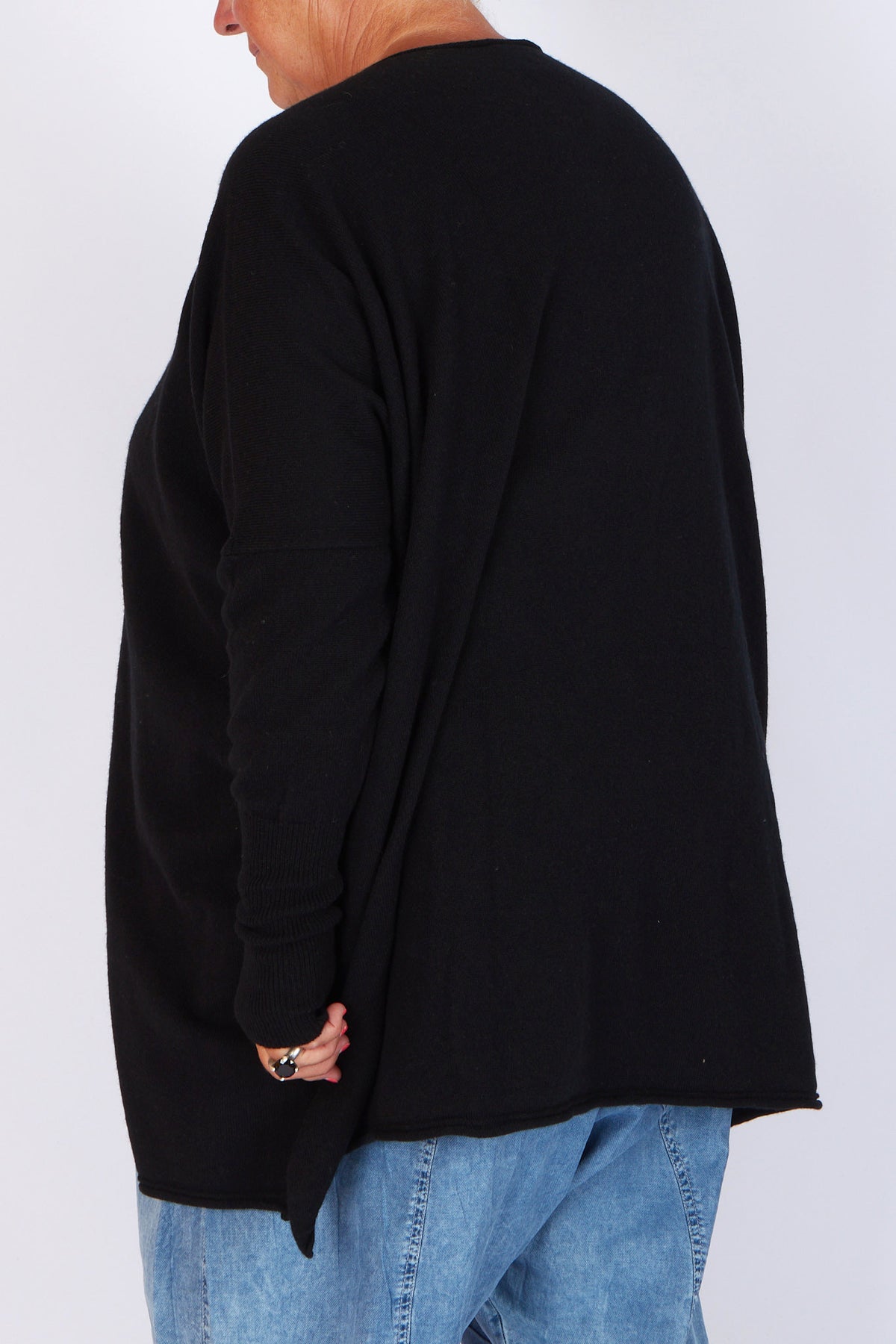 Capra Studio Ruby Pullover