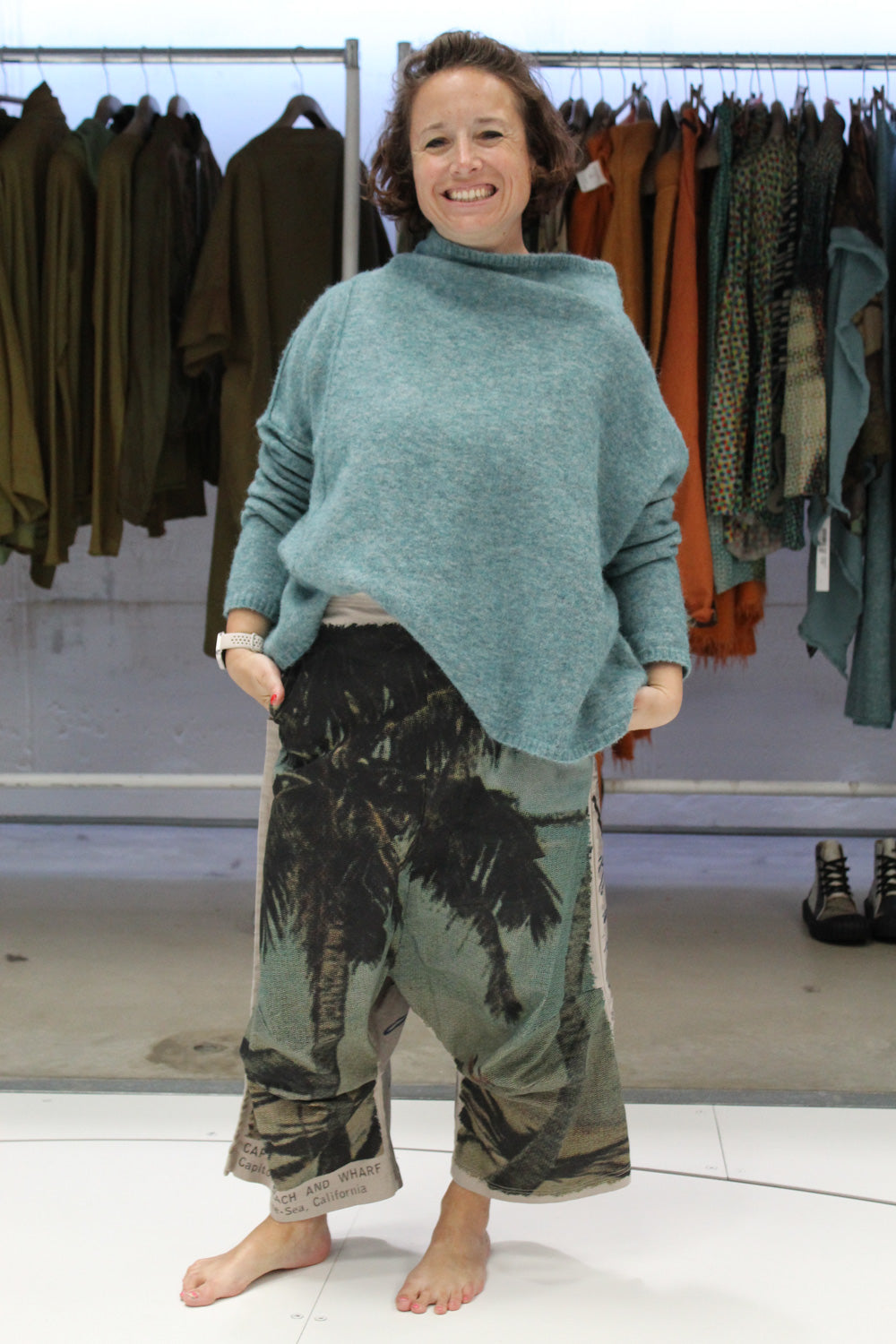 Rundholz Dip Pullover