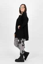 Capra Studio Ruby Pullover