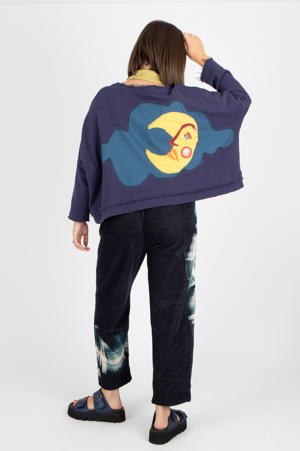 Estudio Viva Special Edition Sweater