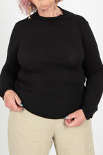 Neirami Chimney Collar Tee