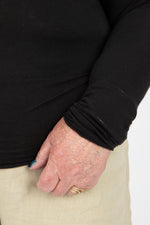 Neirami Chimney Collar Tee