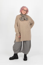 Capra Studio Mira Pullover