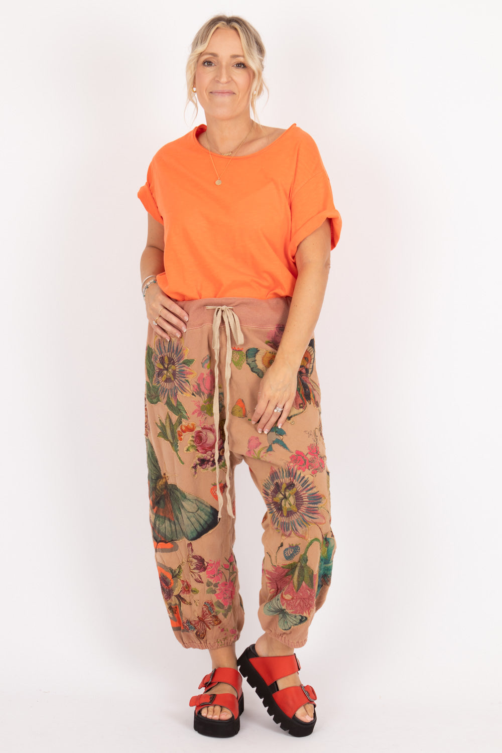 Magnolia Pearl Applique La Jolla Joggers