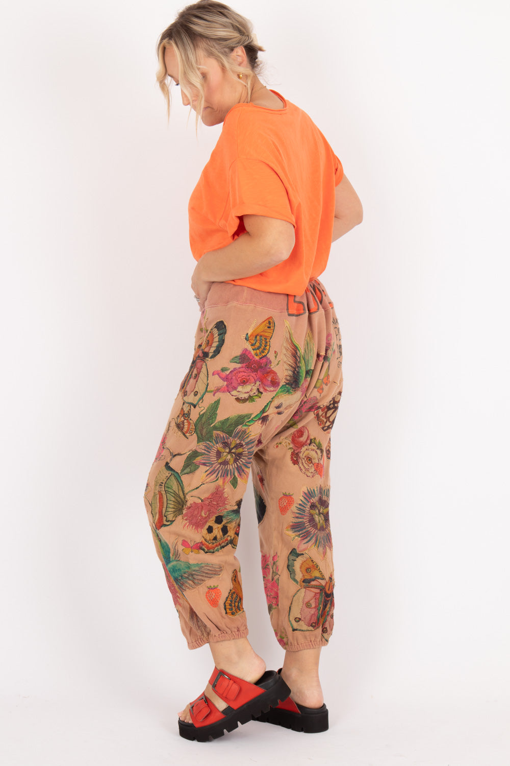Magnolia Pearl Applique La Jolla Joggers