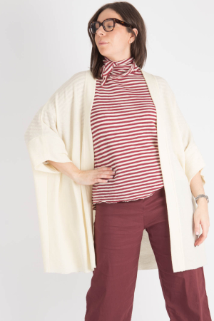 bb100246 - By Basics Wide Cardigan @ Walkers.Style buy women's clothes online or at our Norwich shop.