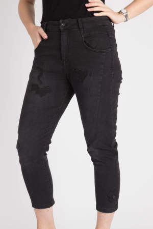 pl100252 - PLU A Black Jean With Patch @ Walkers.Style buy women's clothes online or at our Norwich shop.