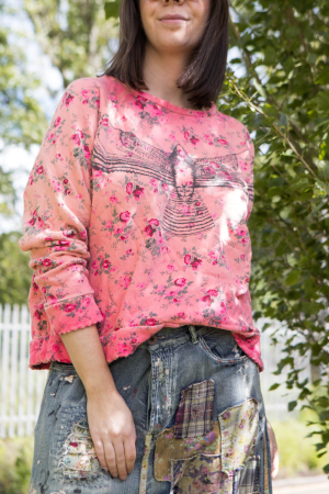 mp100333 - Magnolia Pearl Floral Hawk Richi Sweatshirt @ Walkers.Style women's and ladies fashion clothing online shop