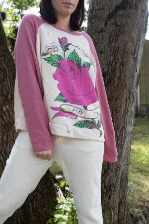 mp100344 - Magnolia Pearl Abbeyrosa Richi Sweatshirt @ Walkers.Style women's and ladies fashion clothing online shop