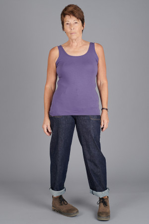 cl105013 - Cut Loose Vest Top @ Walkers.Style buy women's clothes online or at our Norwich shop.