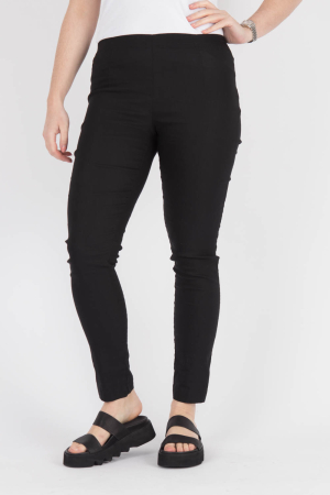 rh105241 - Rundholz Trousers @ Walkers.Style buy women's clothes online or at our Norwich shop.
