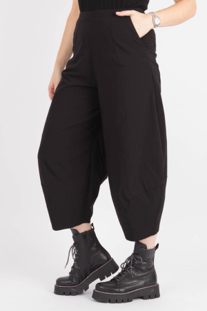 rh105245 - Rundholz Trousers @ Walkers.Style buy women's clothes online or at our Norwich shop.