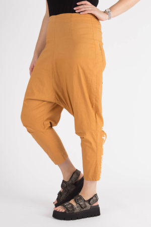 rh210147 - Rundholz Trousers @ Walkers.Style buy women's clothes online or at our Norwich shop.